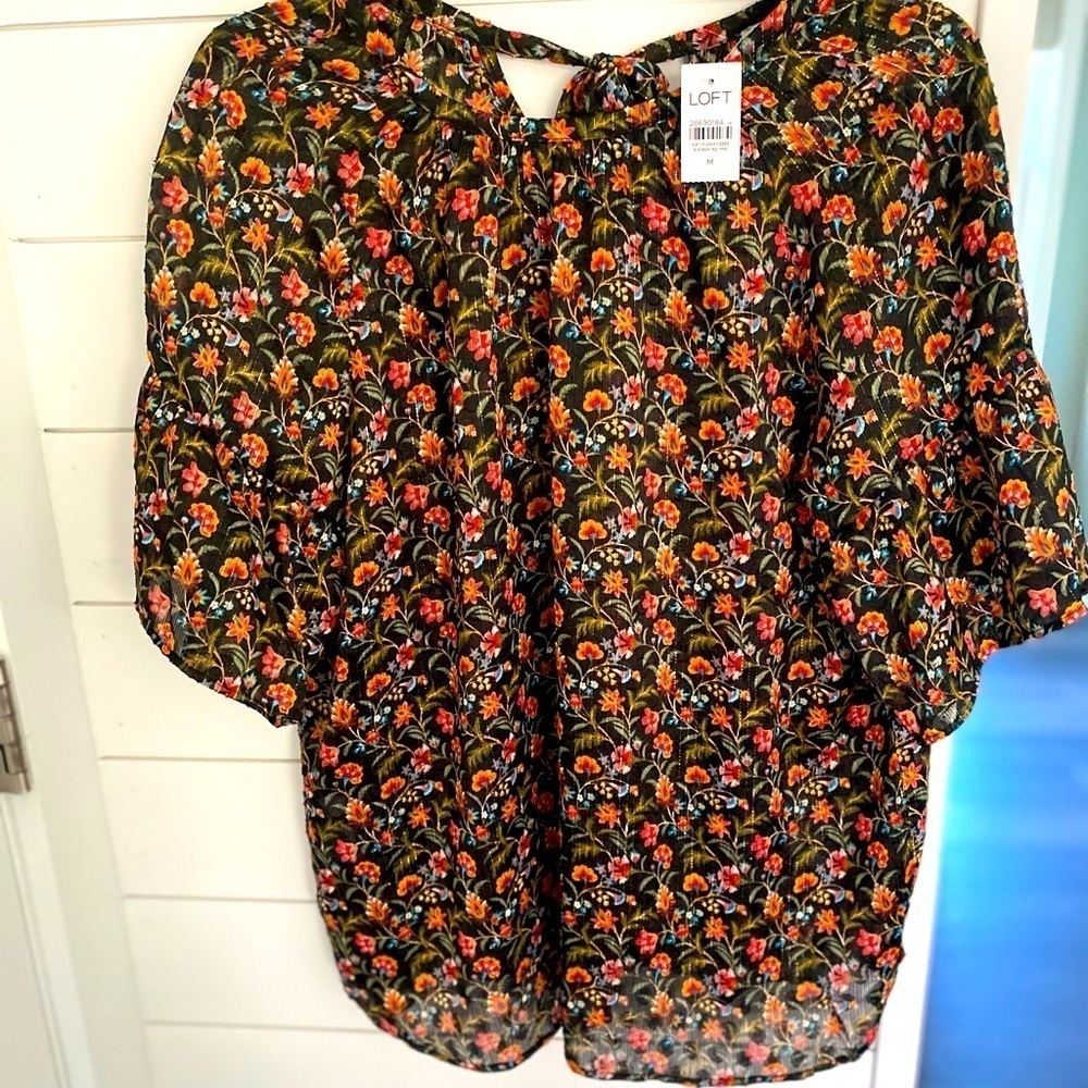 Loft NWT peasant style top​​​​​​